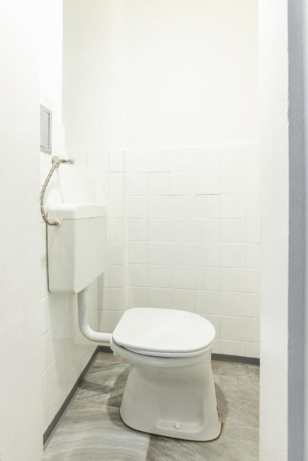 Stylish 1 Bedroom Apartment Near Hannovamarkt فيينا المظهر الخارجي الصورة